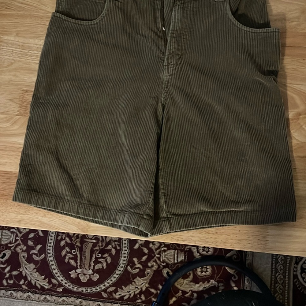 Quicksilver Men's Olive Corduroy Shorts